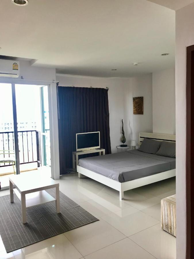 Diamond Suite Pattaya Exterior foto